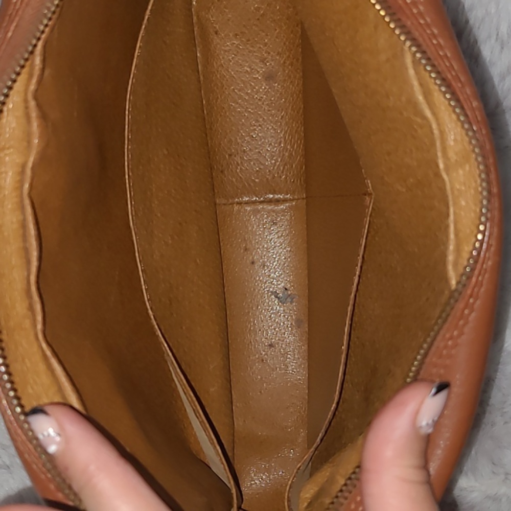 Authentic Louis Vuitton Sac Bandolier Handbag - Picture 11 of 14